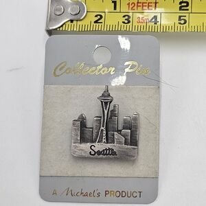 Michael's Seattle Collector's Pin Space Needle NWT